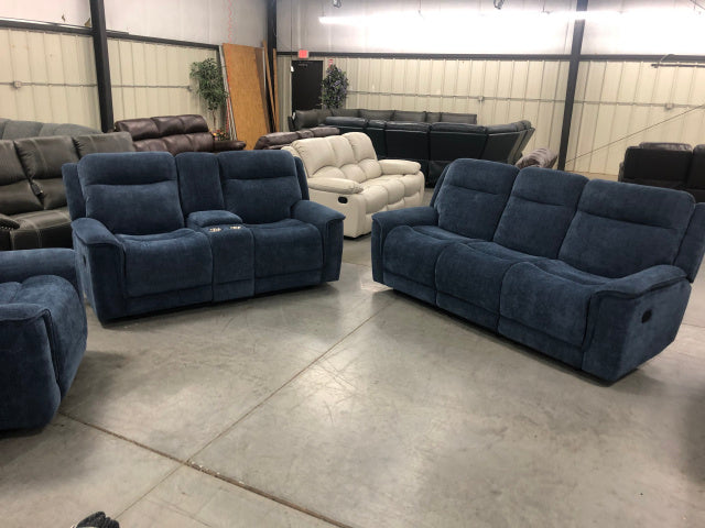 9019 Reclining Sofa & Loveseat Set - Cobalt