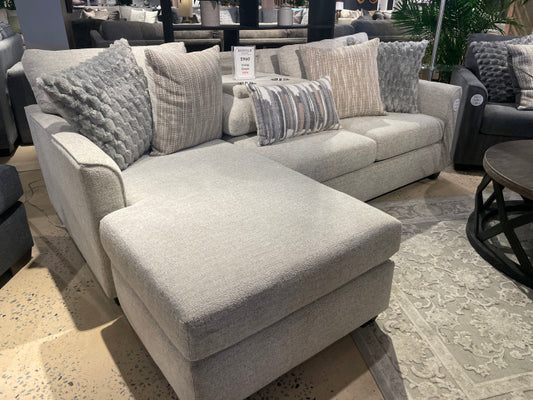 5960 Sofa with Reversible Chaise - Irving Cream